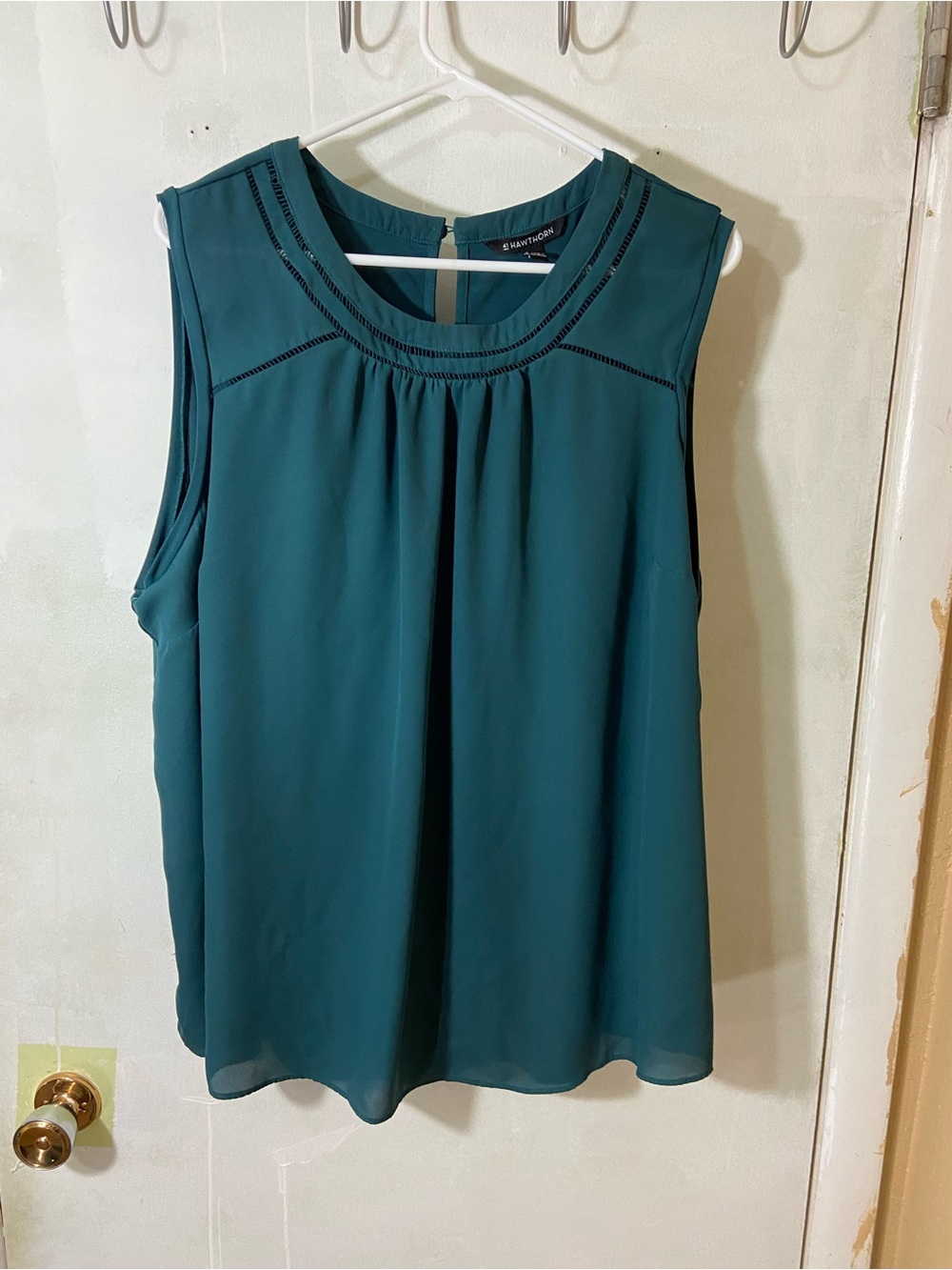 41 Hawthorn Teal Sleeveless Pleated Blouse